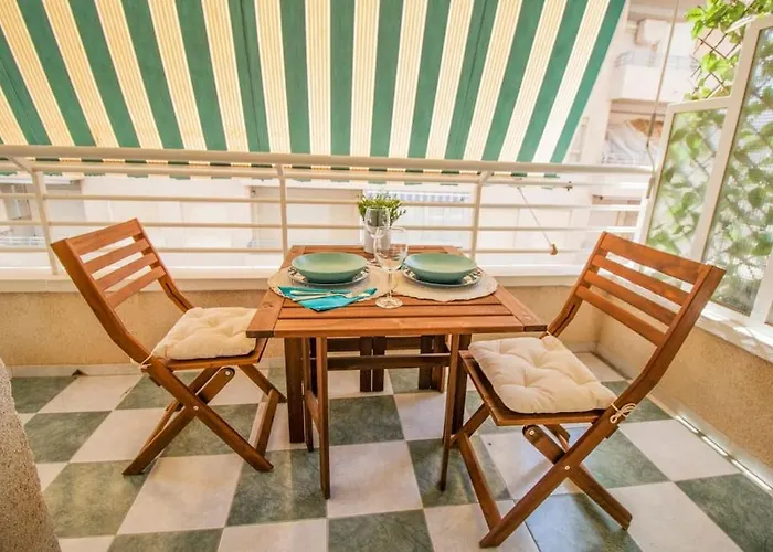 Feines Appartement Mit Hafenblick